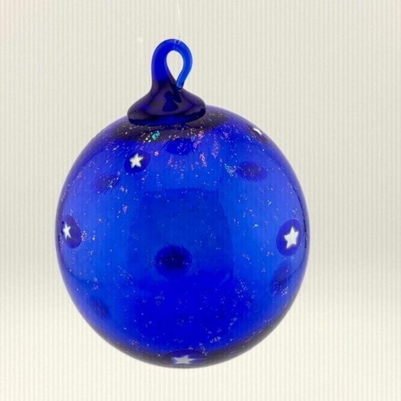 Twinkle Hand Blown Glass Round Ornament - Picture 1 of 6
